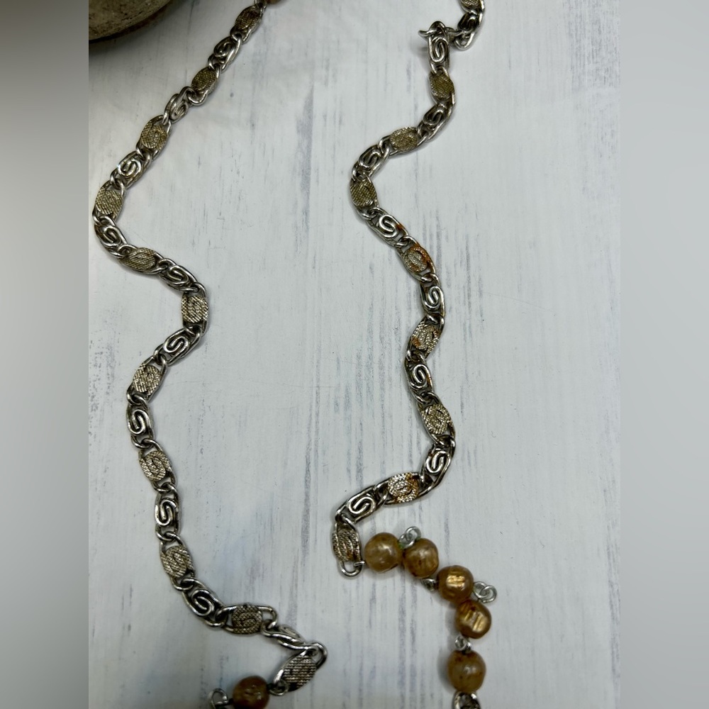 Vintage 30” Coro necklace with beads